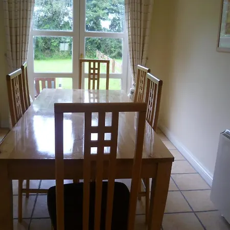 Holiday Village Hébergement de vacances *