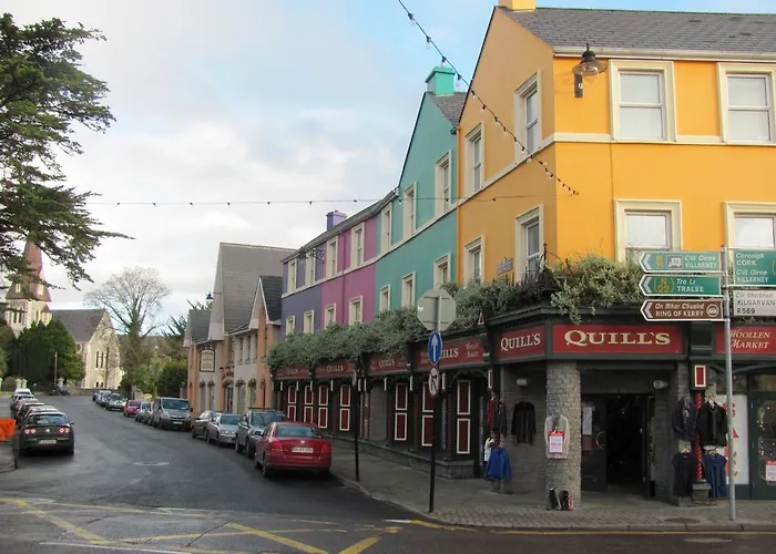 Holiday Village 펜션